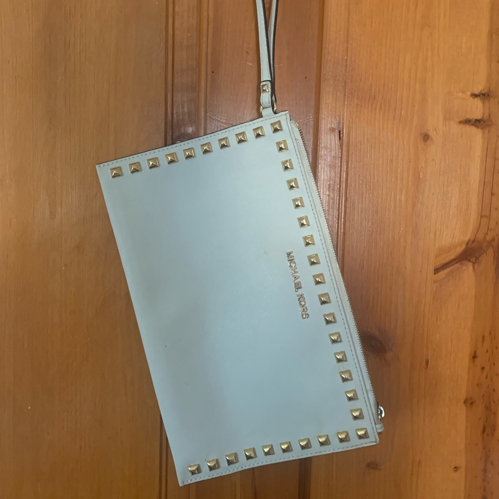 Micheal Kors Wristlet